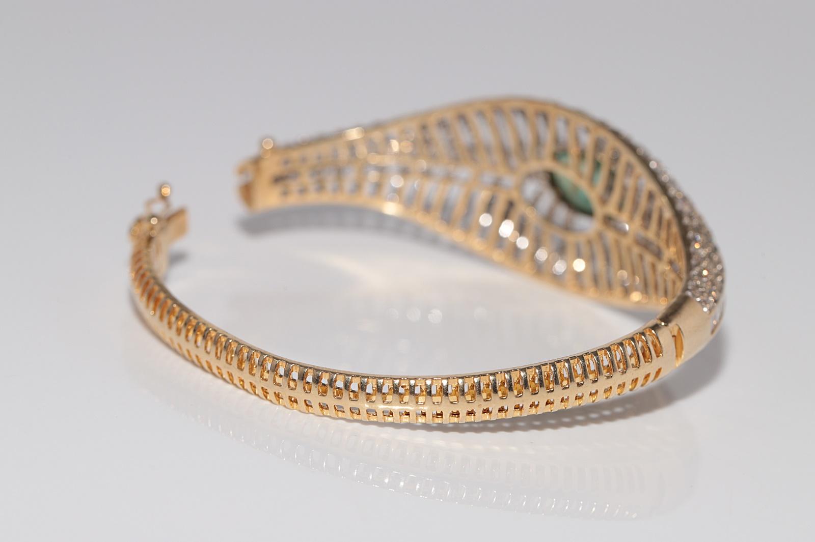 Vintage CIRCA 1980s 14k Gold Naturald Diamant und Türkis Armreif Armband im Angebot 12