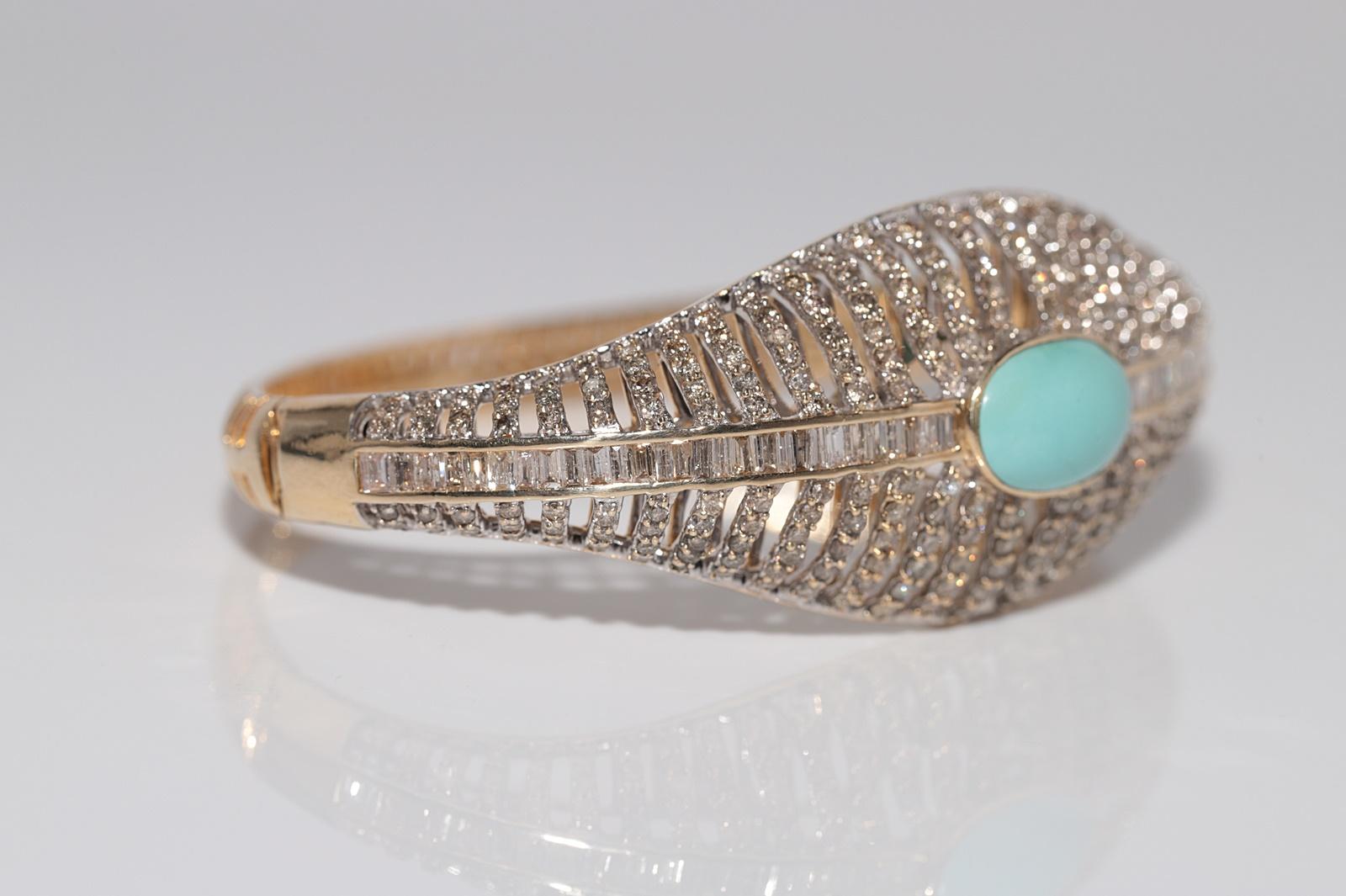 Vintage CIRCA 1980s 14k Gold Naturald Diamant und Türkis Armreif Armband im Angebot 3