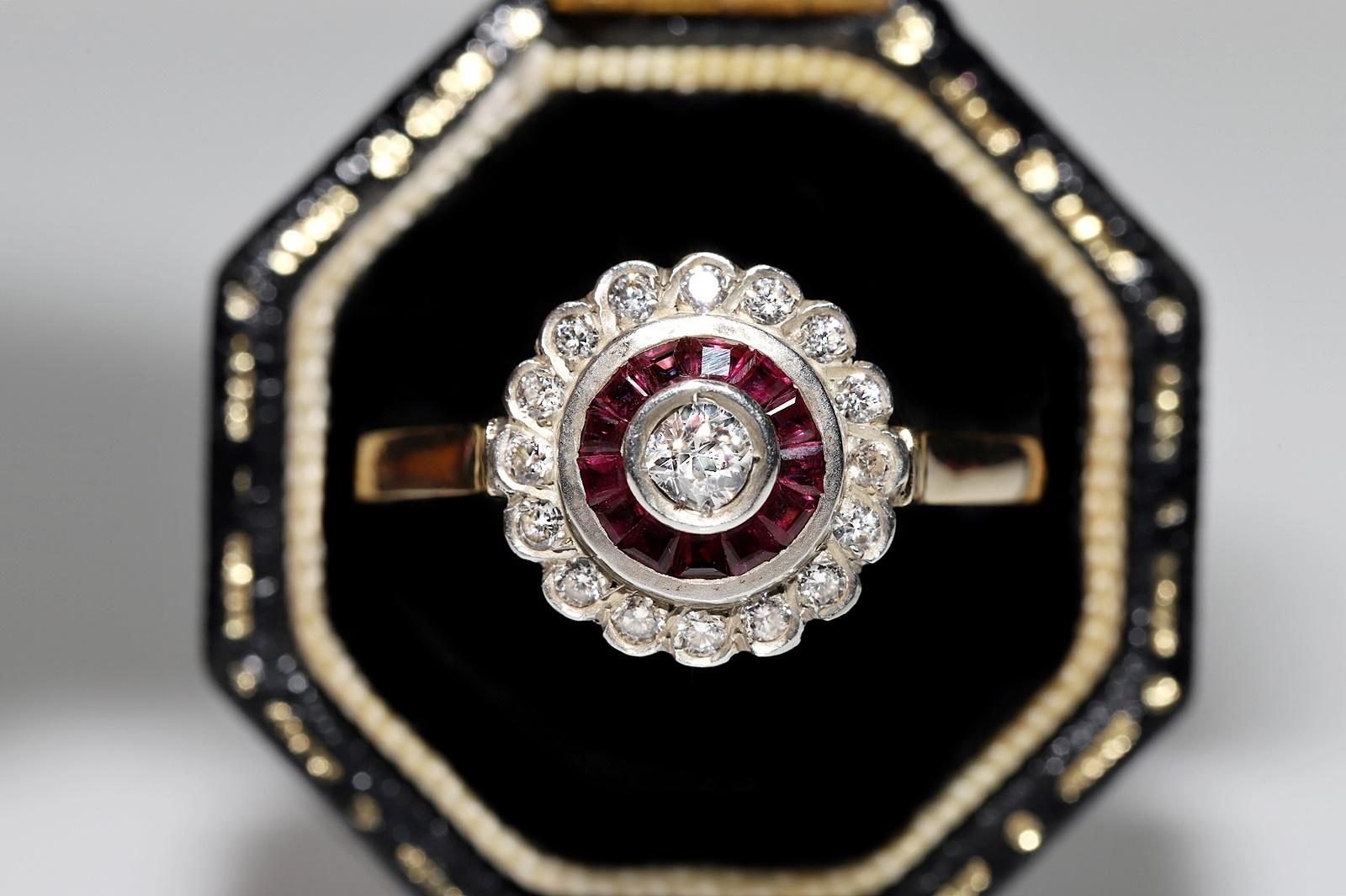 In very good condition.
Total weight is 4.1 grams.
Totally is diamond 0.55 ct.
The diamond is has H color and vs-s1 clarity.
Totally is ruby 0.30 ct.
Ring size is US 7.5 (We offer free resizing)
We can make any size.
Box is not included.
Please