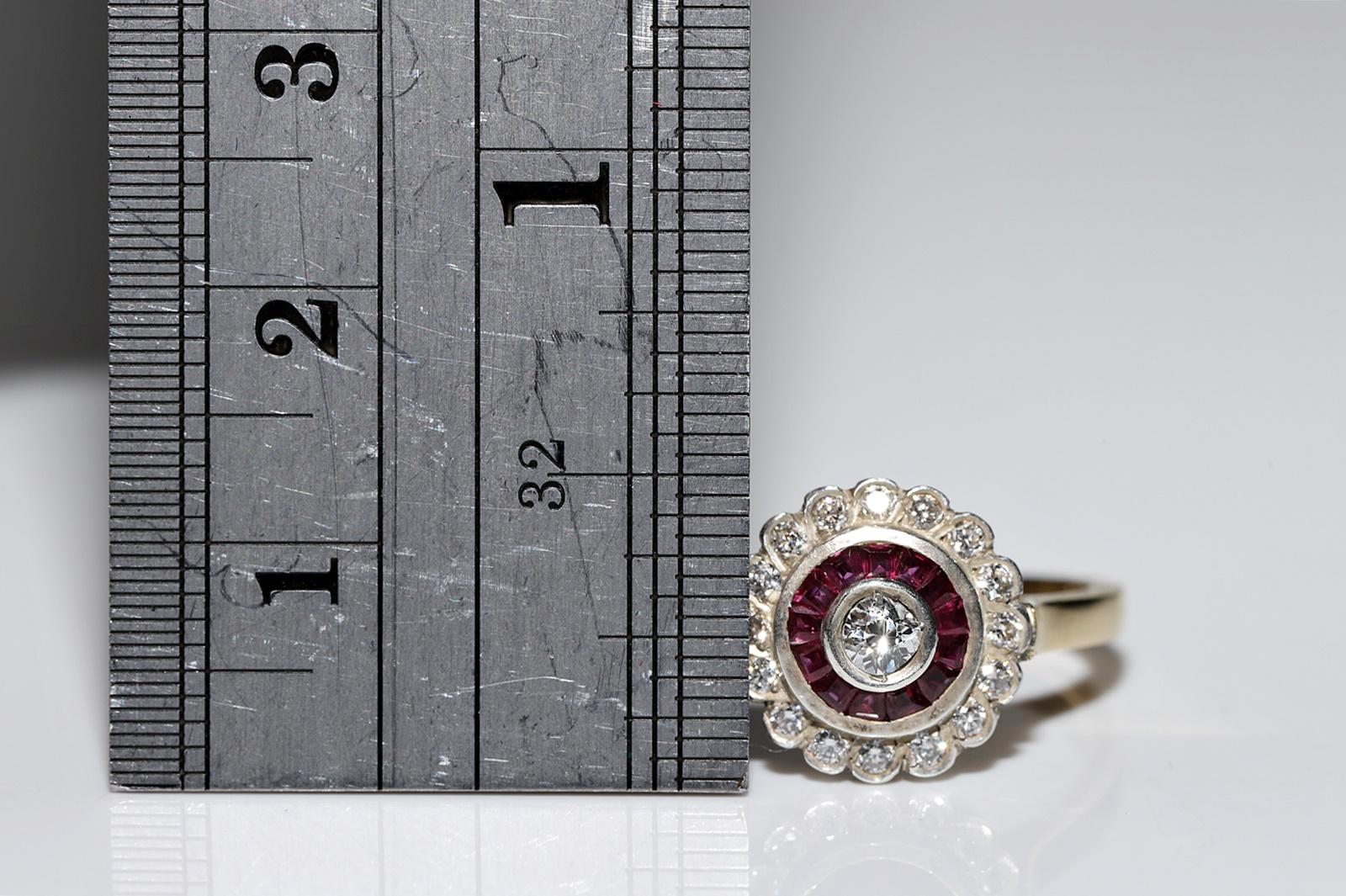 Vintage Circa 1980er Jahre 14k Gold Top Silber natürlicher Diamant und Kaliber Rubin Ring im Angebot 3