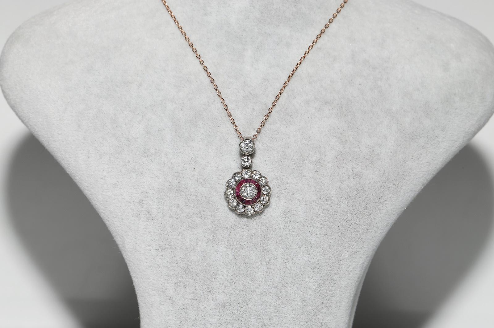 In very good condition.
Total weight is 3.4 grams.
Totally is diamond about 1.20 ct.
The diamond has vs-s1-s2 clarity and G-H color.
Totally is ruby about 0.40 ct.
Totally is chain lenght  45 cm.
Please contact for any questions.