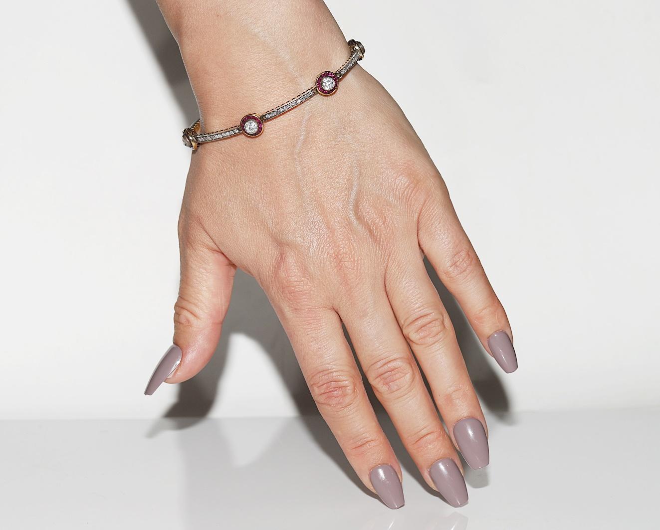 Bracelet tennis vintage des années 1980, or 14 carats, argent, diamants naturels et rubis en vente 11
