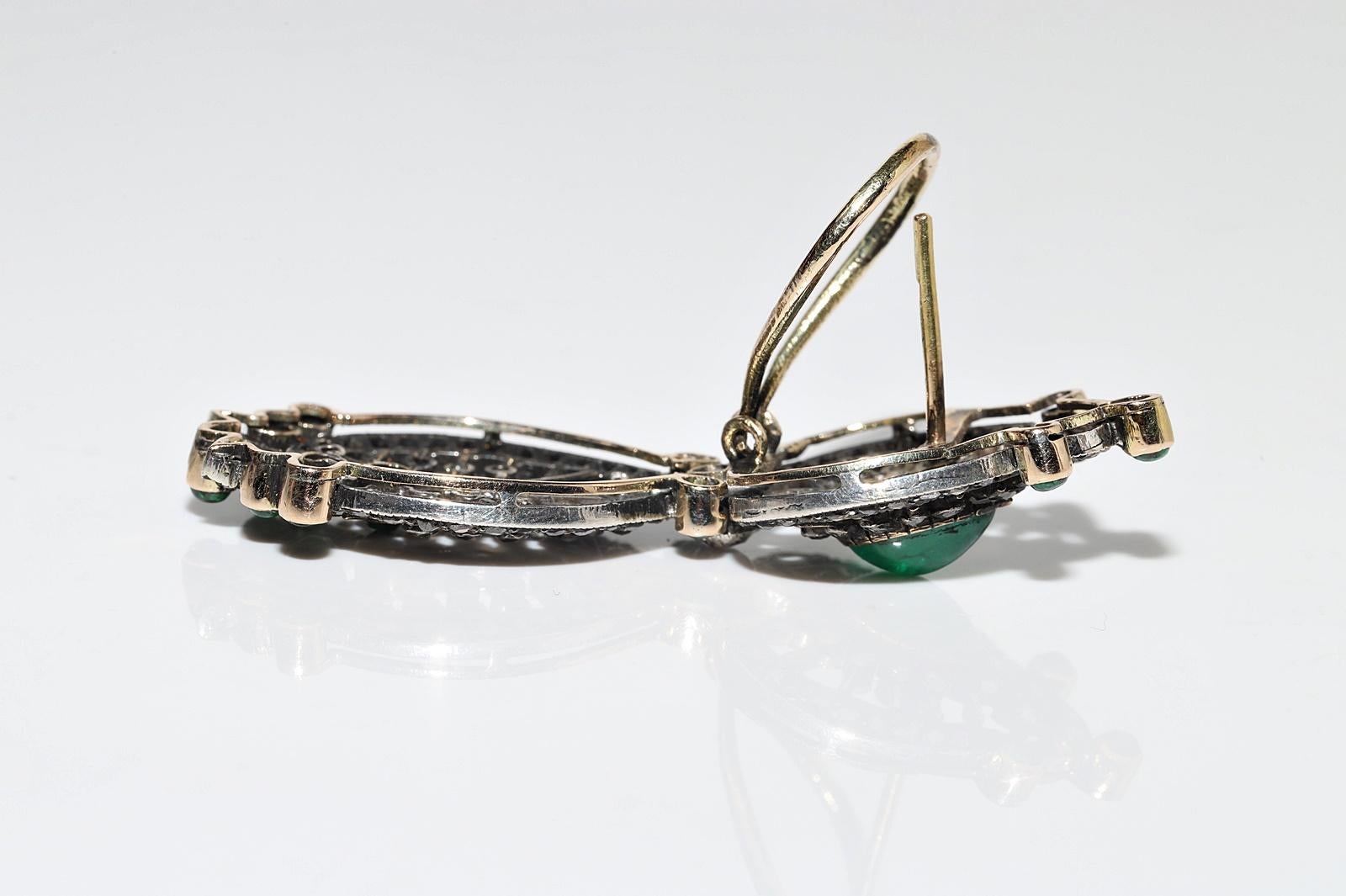 Vintage Circa 1980er Jahre 14k Gold Top Silber Natürlicher Rosenschliff Diamant Smaragd Ohrring im Angebot 3