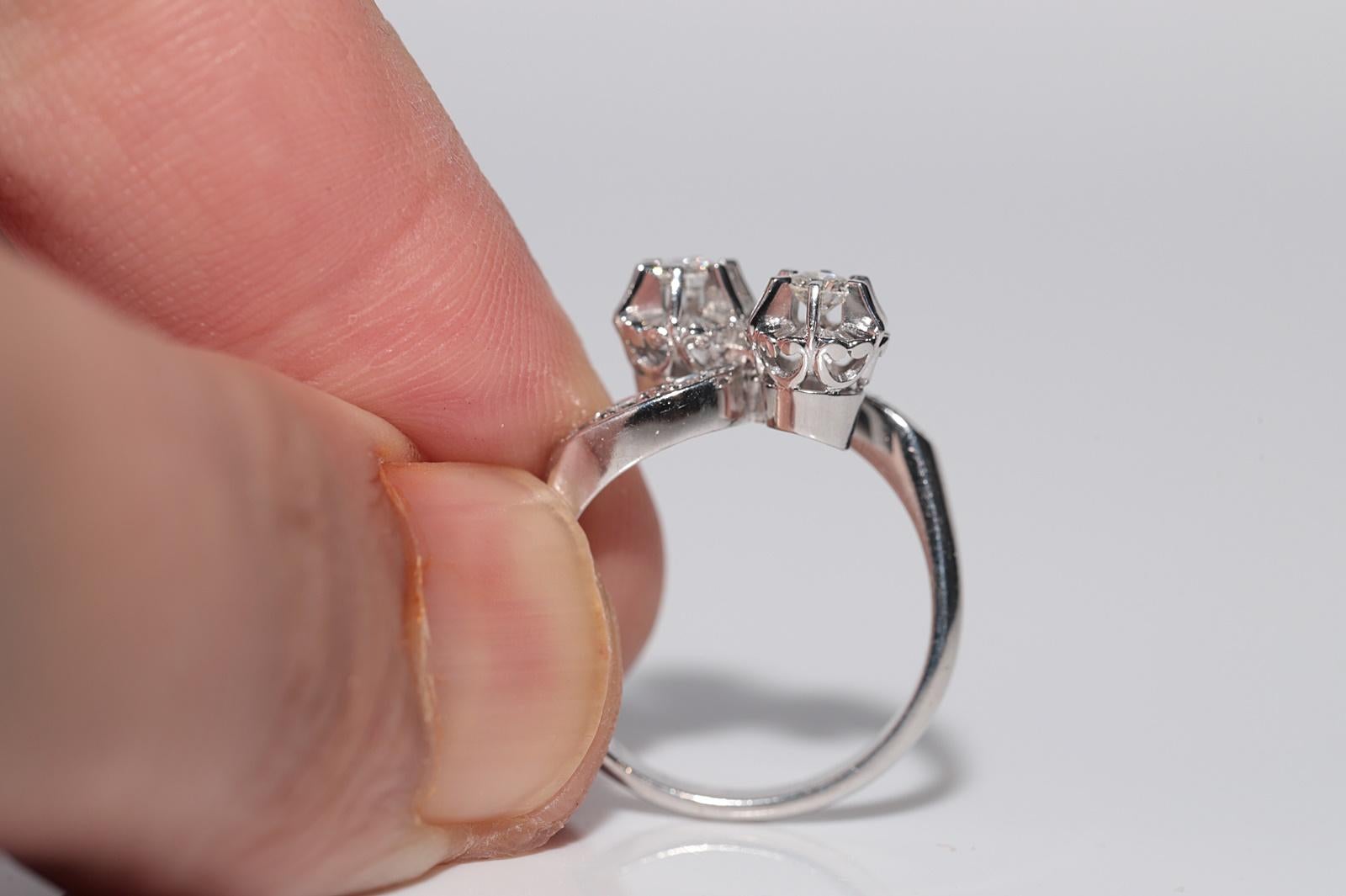 Vintage Circa 1980s 14k White Gold Natural Diamond Decorated Ring For Sale 1