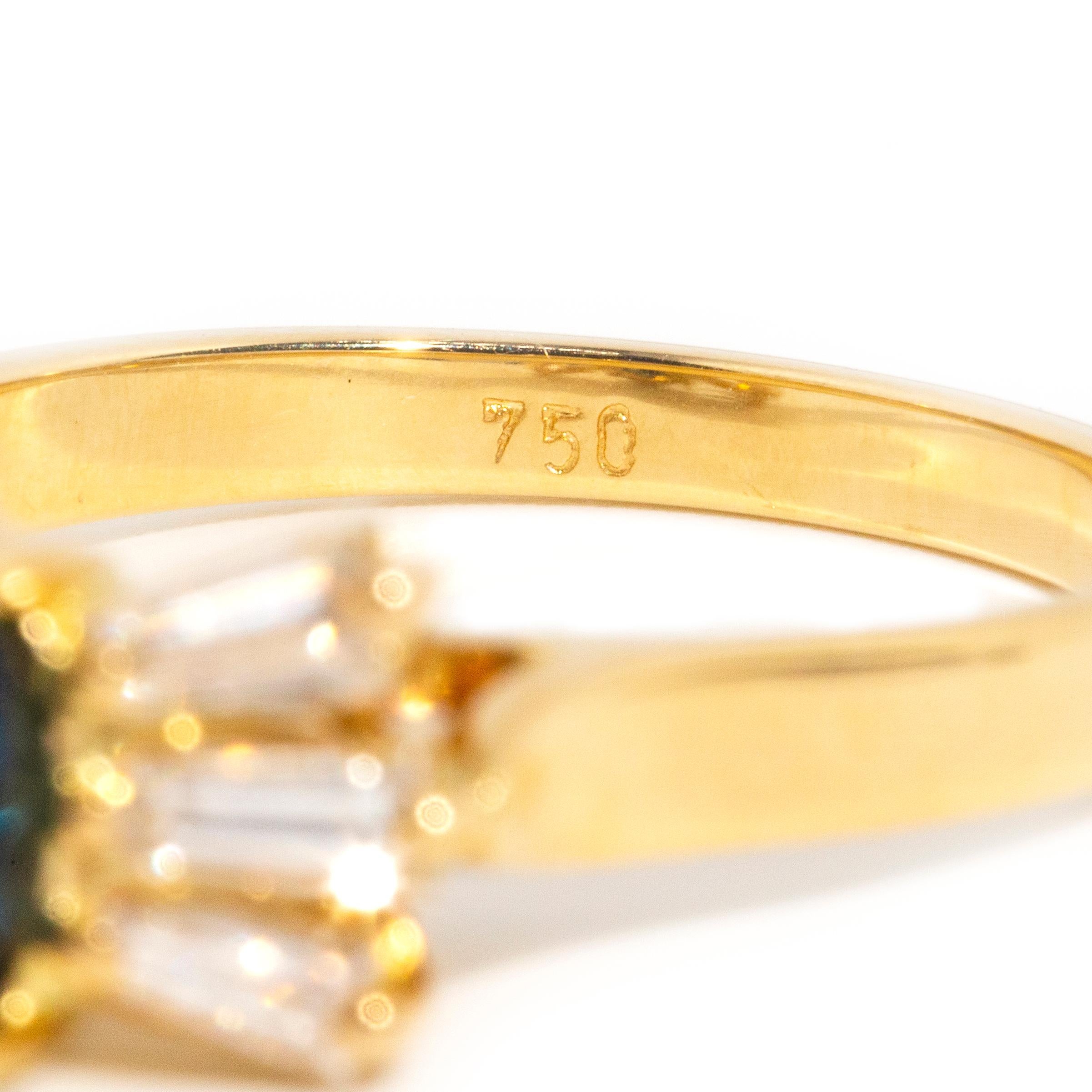 Vintage Circa 1980s 1.78 Carat Sapphire & Baguette Diamond Ring 18ct Yellow Gold For Sale 7