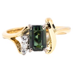 Vintage Circa 1980s 18 Carat Yellow Gold Australian Green Sapphire Diamond Ring