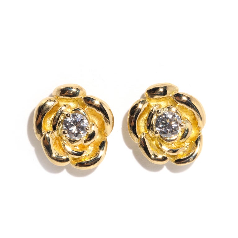 Vintage Circa 1980s 18 Carat Yellow Gold Brilliant Diamond Rose Stud