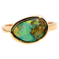 Vintage Circa 1980s 18 Carat Yellow Gold Freeform Queensland Boulder Opal Ring