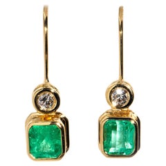 Vintage Circa 1980s 18 Carat Yellow Gold Square Cut Emerald Drop Hook Earrings