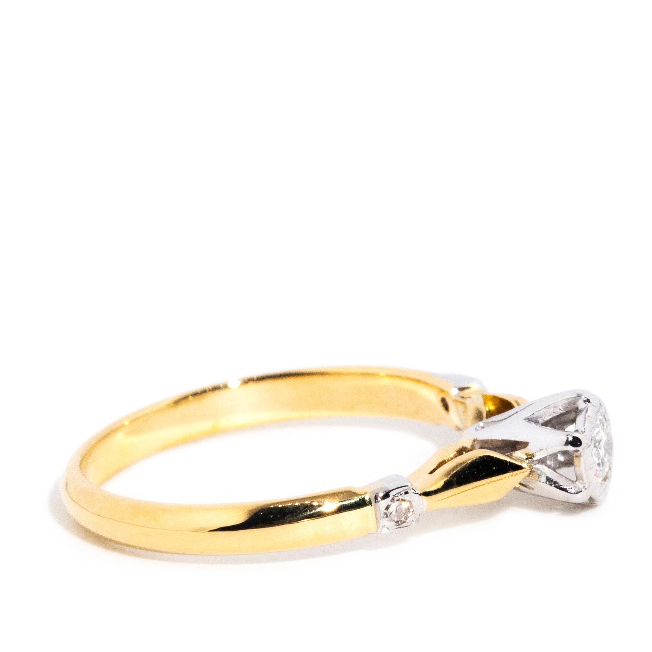 Vintage circa 1980s 18 Carat Yellow & White Gold Round Brilliant Diamond Ring In Good Condition For Sale In Hamilton, AU