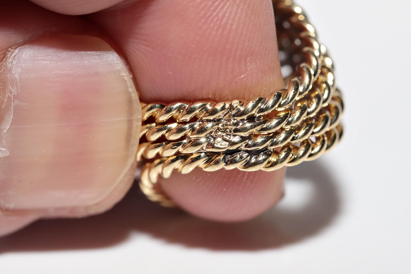 Vintage Circa 1980s 18k Gold Handcrafted 18k Gold Natural Diamond Rope Ring For Sale 2