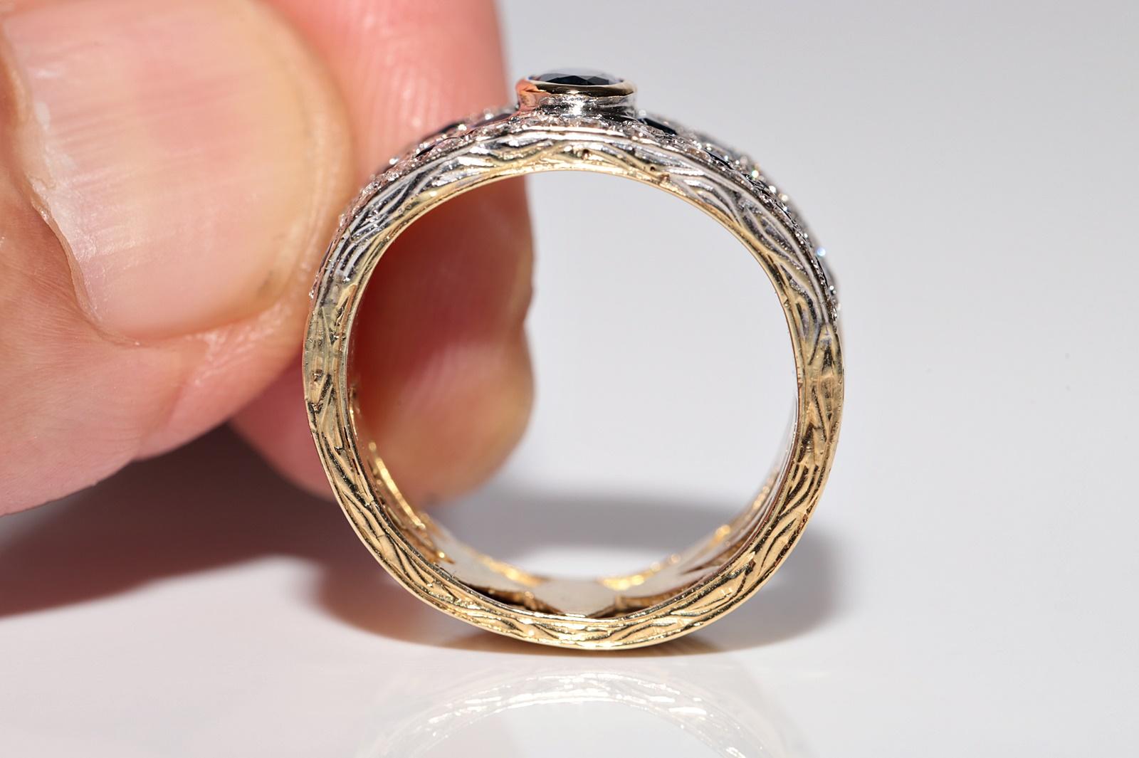 Anello d'oro 18 carati d'epoca, circa anni '80, con diamanti naturali e zaffiri, realizzato a mano in vendita 1