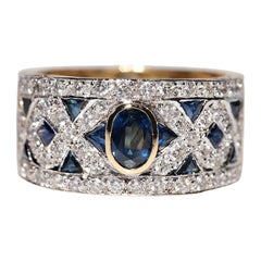 Vintage Circa 1980s 18k Gold Handcrafted Natural Diamond And Sapphire Ring