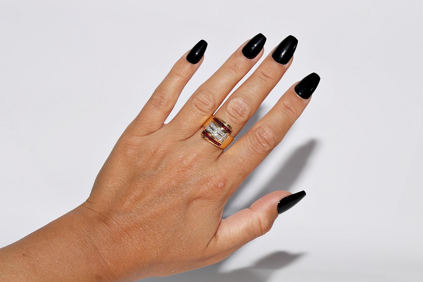 Circa 1980er Jahre 18k Gold Italienischer Ring mit natürlichem Diamant und Kaliber Rubin im Angebot 7