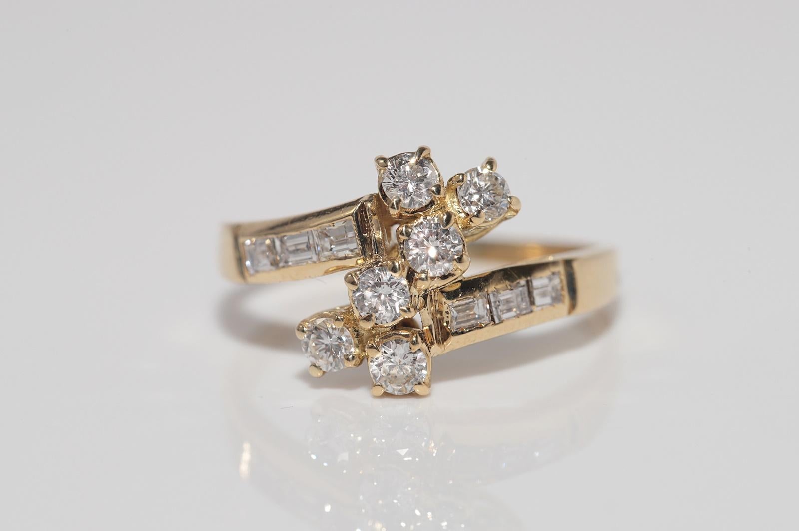 Taglio brillante Anello Vintage CIRCA 1980 in oro 18k con diamanti naturali taglio Baguette e taglio Brilliante in vendita
