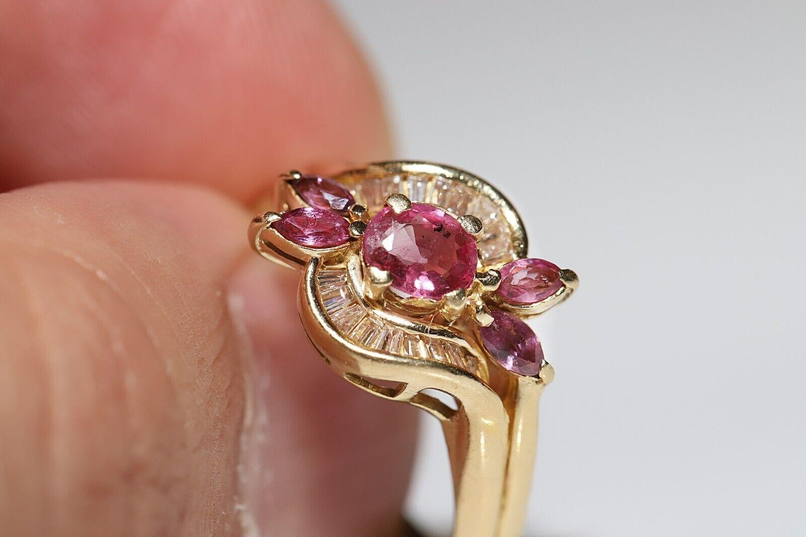 Vintage Circa 1980s 18k Gold Natural Baguette Cut Diamond And Ruby Ring 7
