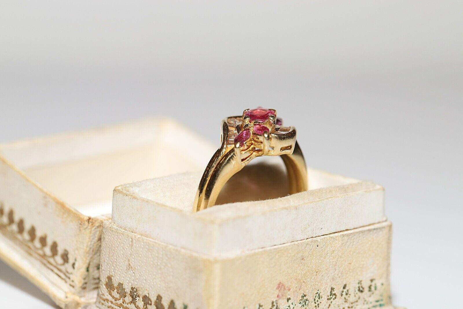 Retro Vintage Circa 1980s 18k Gold Natural Baguette Cut Diamond And Ruby Ring