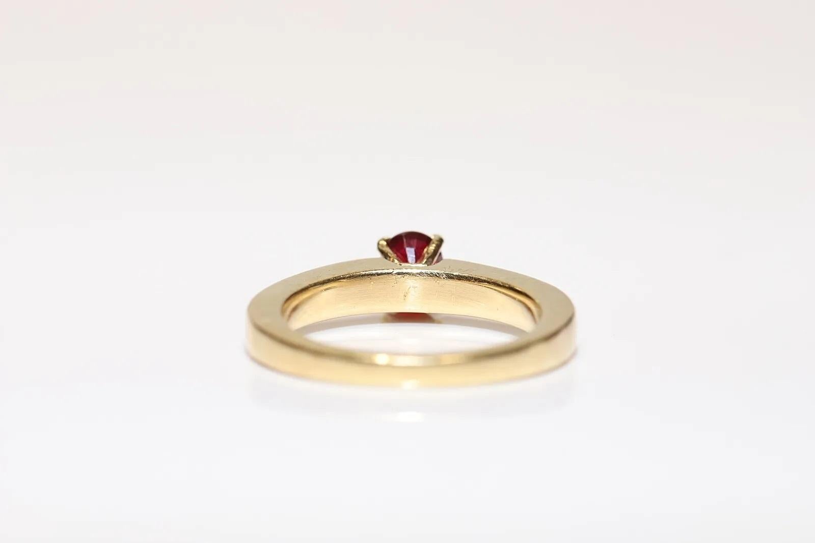 Vintage Circa 1980s 18k Gold Natural Baguette Cut Diamond And Ruby Ring  For Sale 1