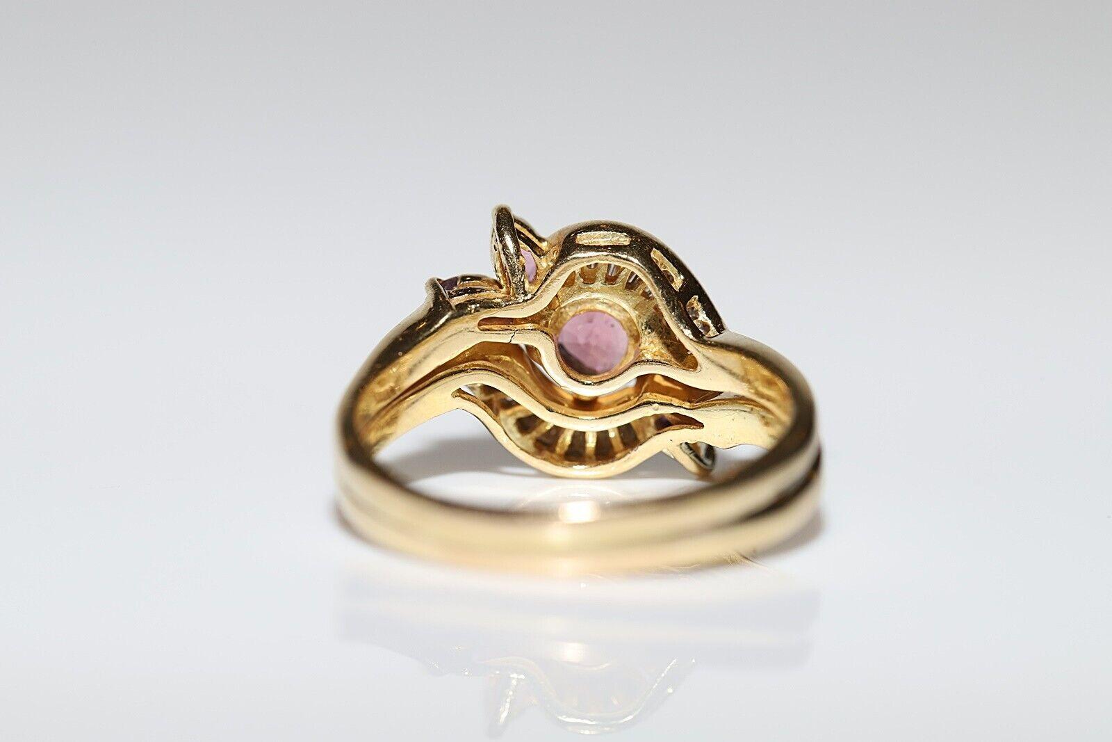 Vintage Circa 1980s 18k Gold Natural Baguette Cut Diamond And Ruby Ring 2