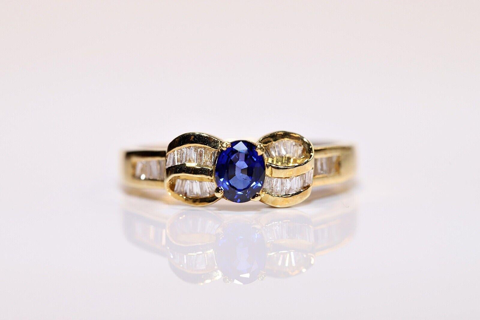 Women's Vintage Circa 1980s 18k Gold Natural Baguette Cut Diamond And Sapphire Ring  For Sale