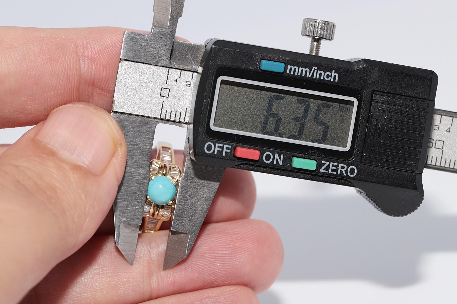 Vintage CIRCA 1980s 18k Gold Natürlicher Baguetteschliff Diamant und Türkis Ring im Angebot 8