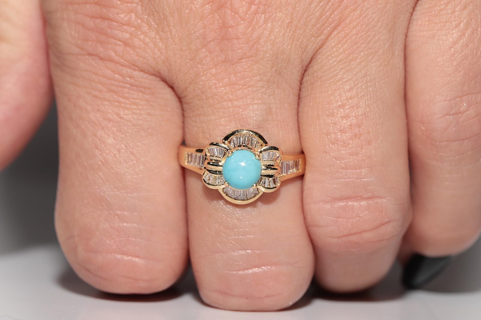 Vintage CIRCA 1980s 18k Gold Natürlicher Baguetteschliff Diamant und Türkis Ring im Angebot 11
