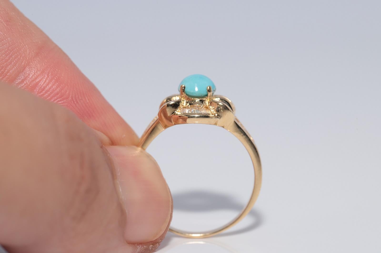 Vintage CIRCA 1980s 18k Gold Natürlicher Baguetteschliff Diamant und Türkis Ring im Angebot 2