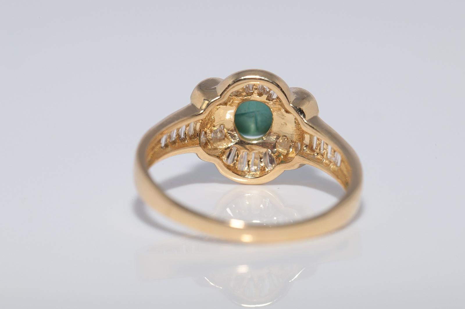 Vintage CIRCA 1980s 18k Gold Natürlicher Baguetteschliff Diamant und Türkis Ring im Angebot 3