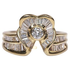 Vintage Circa 1980s 18k Gold Natural Baguette Cut Diamond Strong Ring 