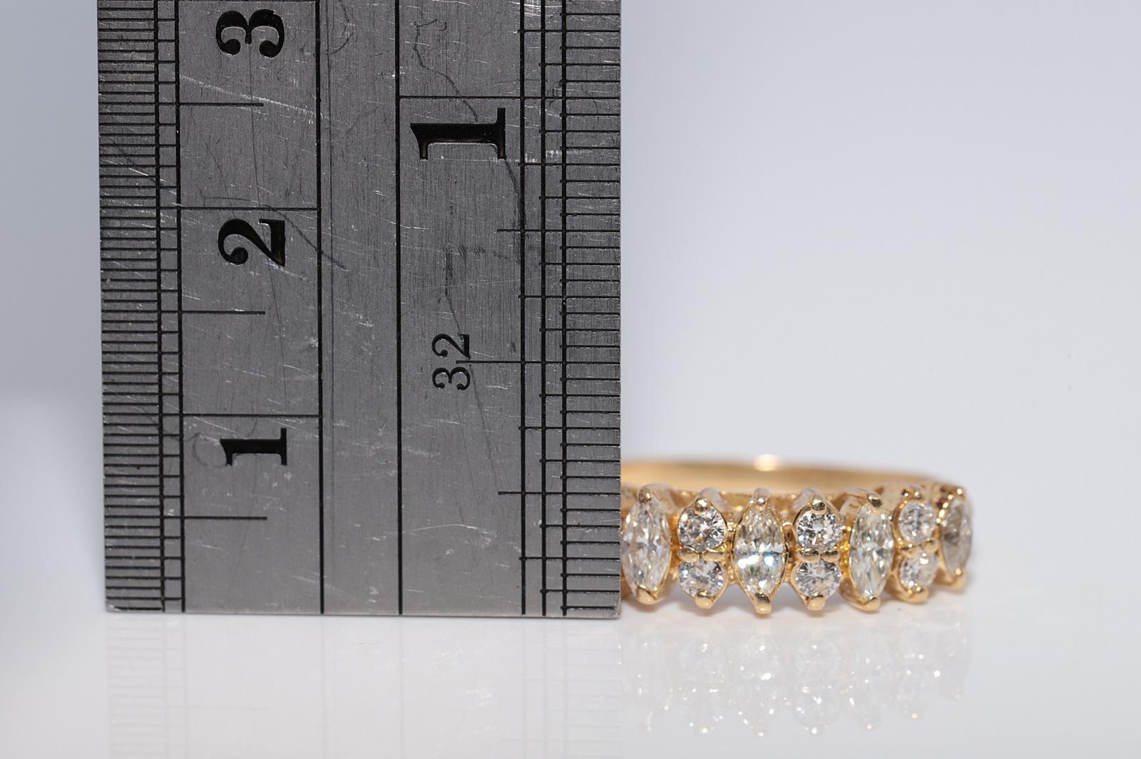 Vintage CIRCA 1980s 18k Gold Natürlicher Diamantring mit Brillant- und Marquise-Schliff im Angebot 5