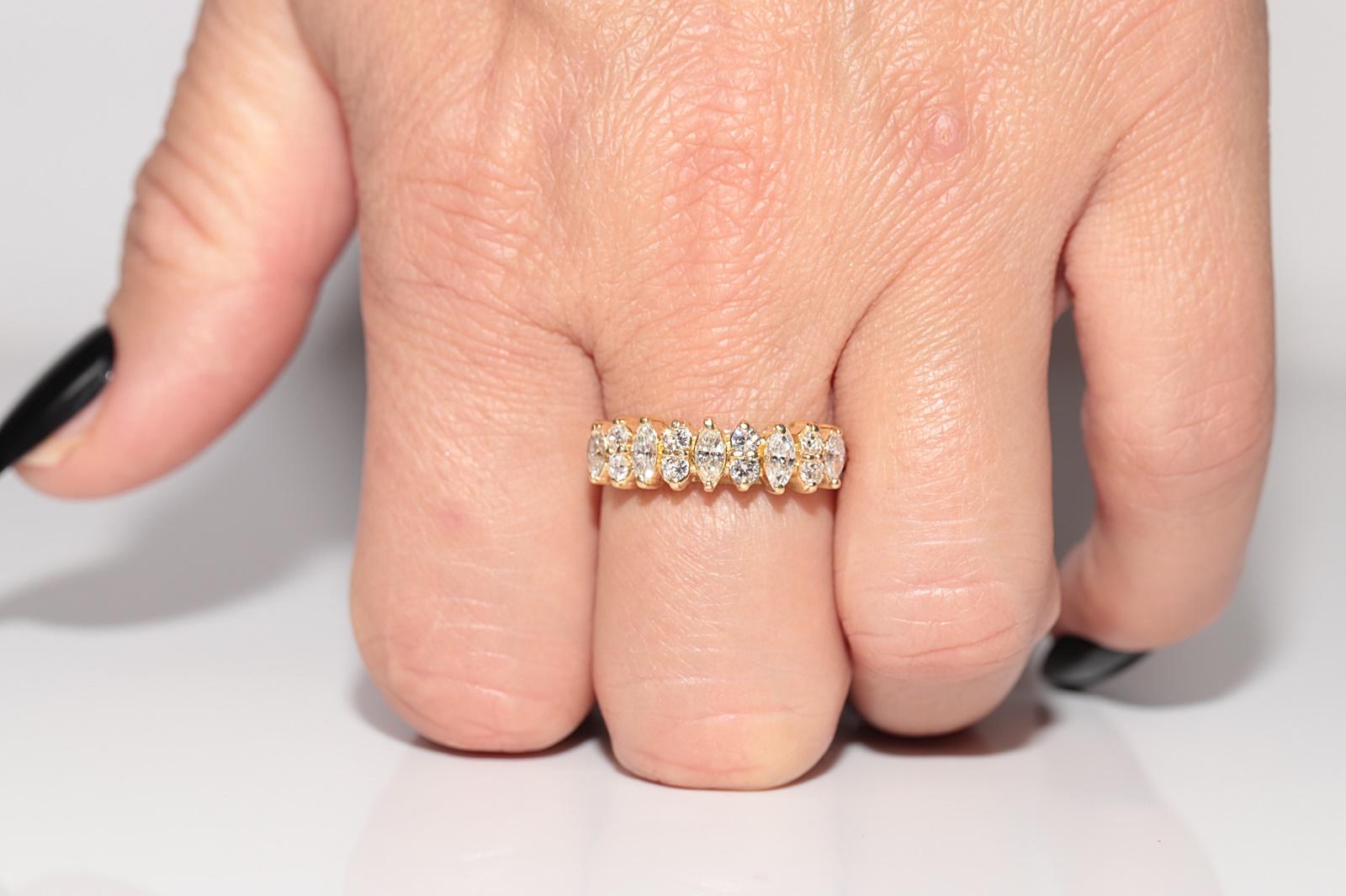 Vintage CIRCA 1980s 18k Gold Natürlicher Diamantring mit Brillant- und Marquise-Schliff im Angebot 8