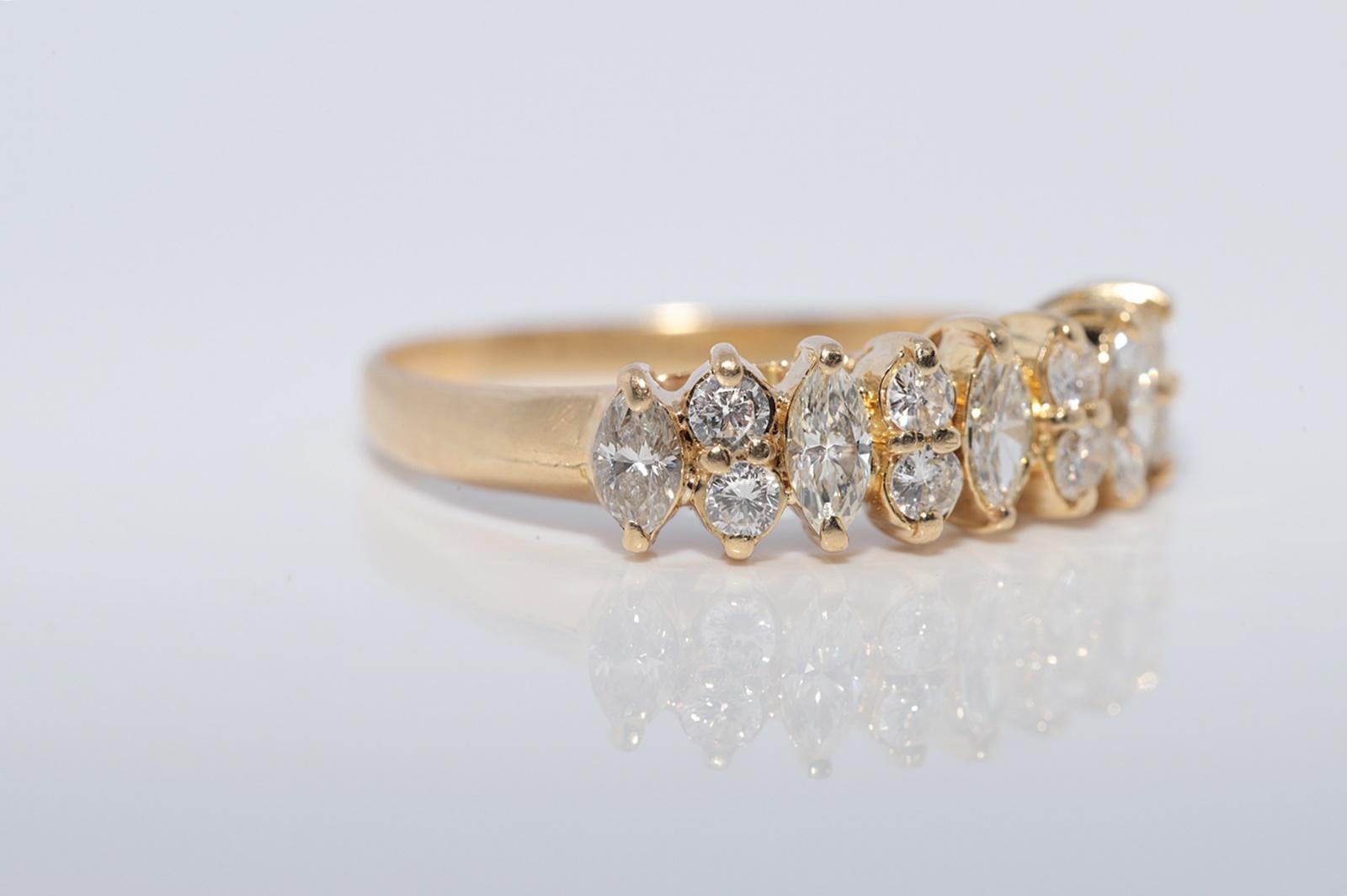 Vintage CIRCA 1980s 18k Gold Natürlicher Diamantring mit Brillant- und Marquise-Schliff im Zustand „Gut“ im Angebot in Fatih/İstanbul, 34