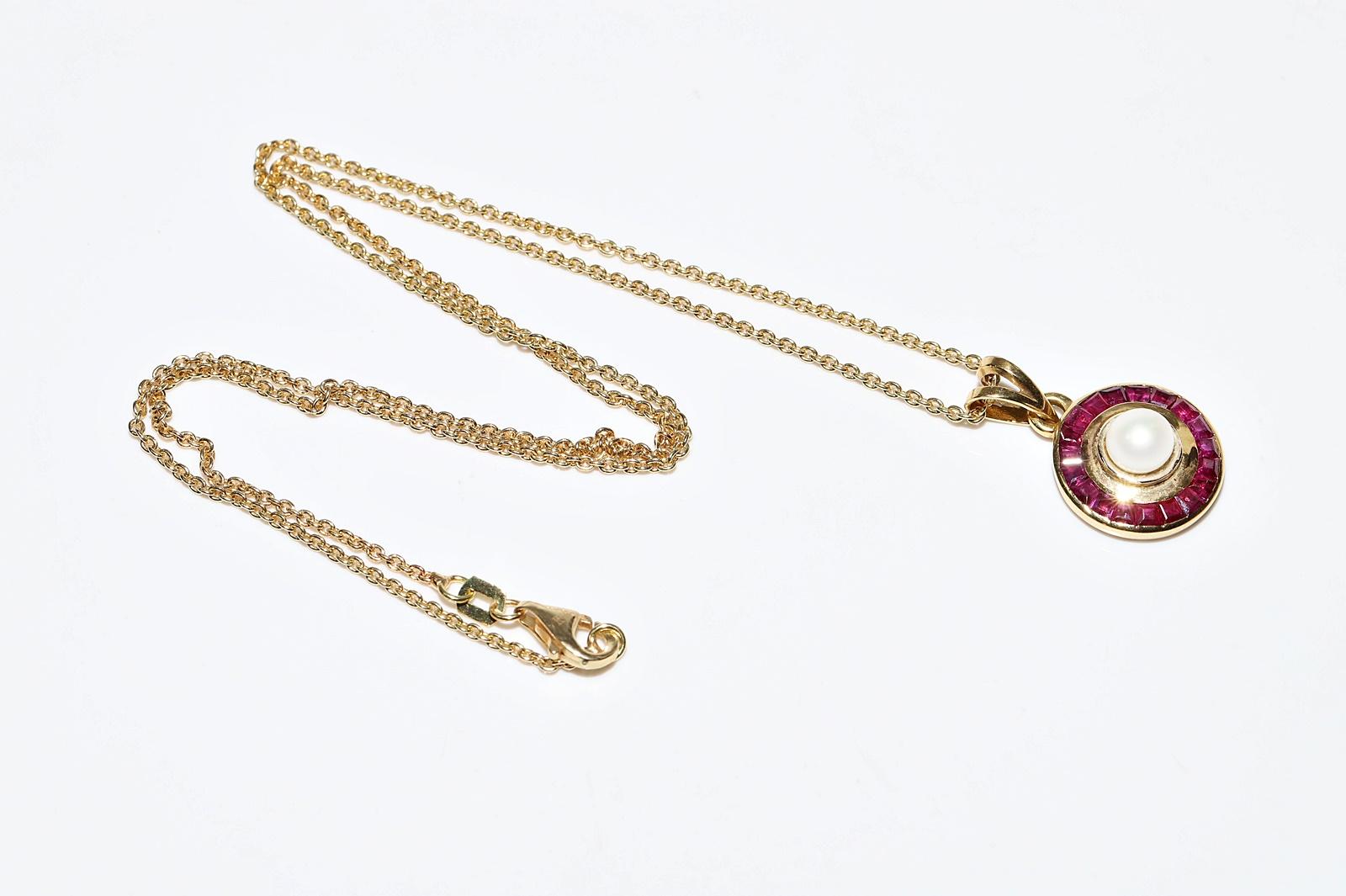 Halskette mit Anhänger, Vintage, ca. 1980er Jahre, 18 Karat Gold, Rubin im natürlichen Kaliberschliff und Perle im Angebot 9