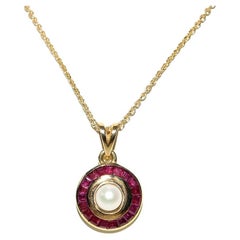 Vintage Circa 1980s 18k Gold Natural Caliber Cut Ruby And Pearl Pendant Necklace