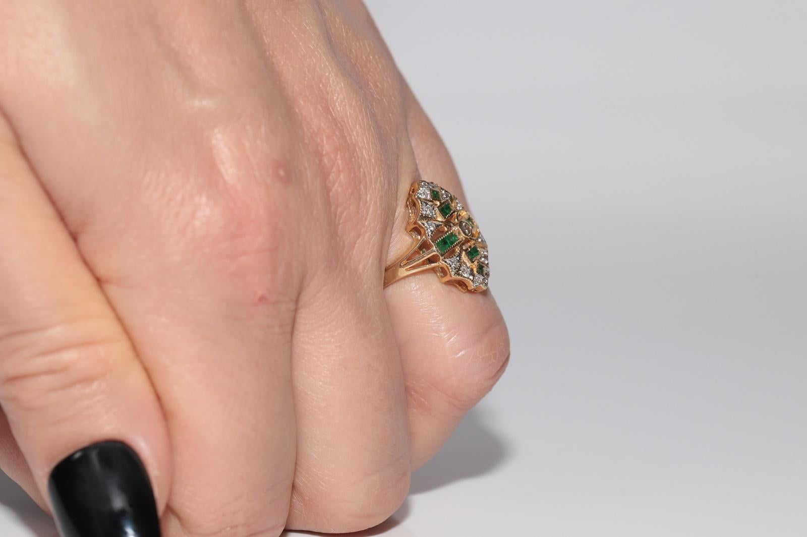 Vintage-Ring aus 18 Karat Gold mit natürlichem Diamanten und Smaragd im Baguetteschliff, ca. 1980er Jahre im Angebot 12