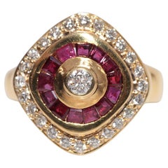 Vintage Circa 1980s 18k Gold Natural Diamond And Baguette Cut Ruby Navette Ring