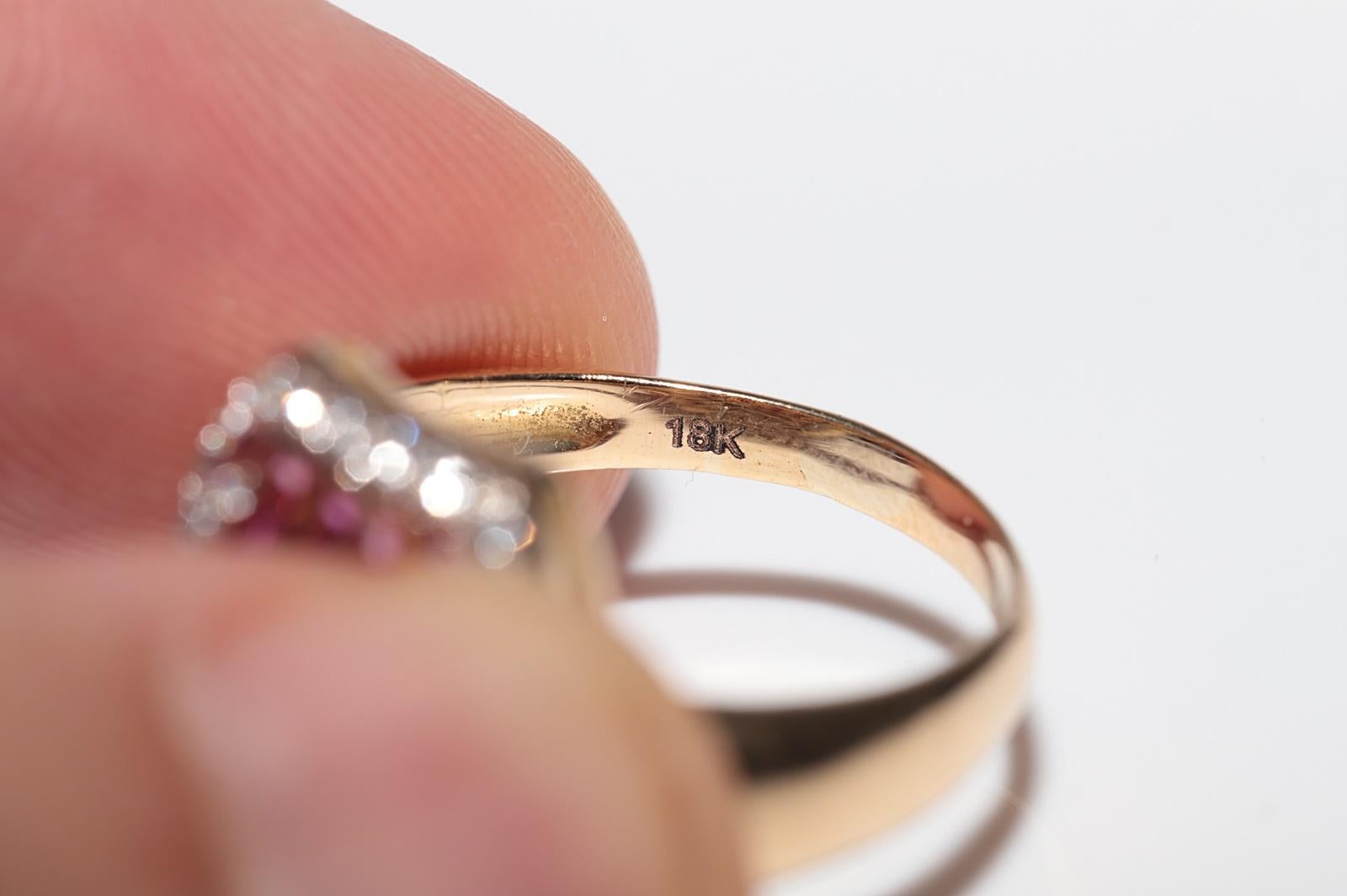 Vintage CIRCA 1980er Jahre 18k Gold Naturdiamant und Baguetteschliff Rubin Ring im Angebot 10