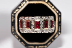 Vintage Circa 1980s 18k Gold Natural Diamond And Baguette Cut Ruby Ring
