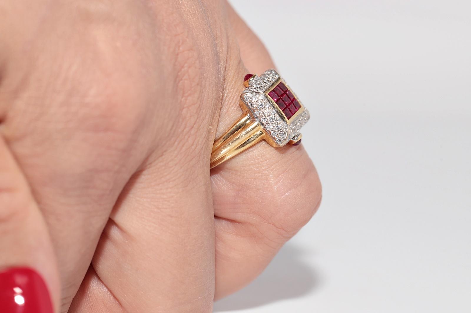 Brilliant Cut Vintage Circa 1980s 18k Gold Natural Diamond And Baguette Cut Ruby Ring For Sale