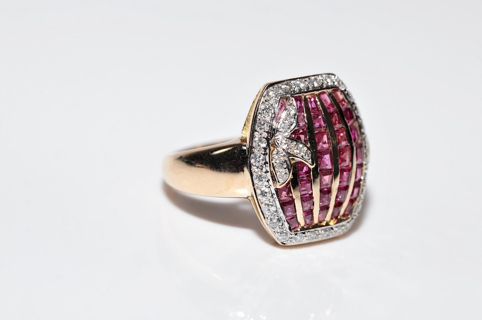 Vintage CIRCA 1980er Jahre 18k Gold Naturdiamant und Baguetteschliff Rubin Ring im Angebot 1