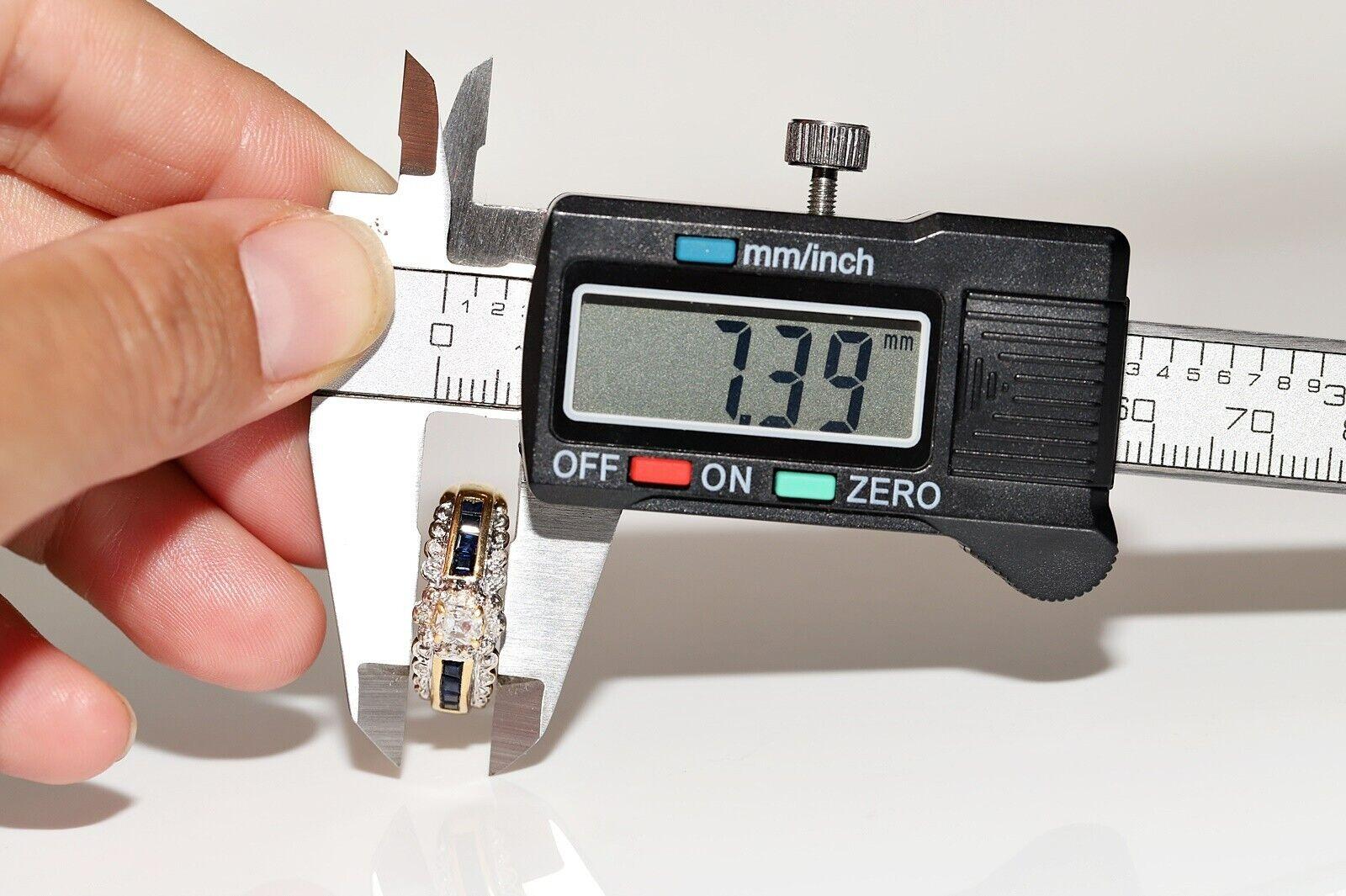 Women's Vintage Circa 1980s 18k Gold Natural Diamond And Baguette Cut Sapphire Ring For Sale