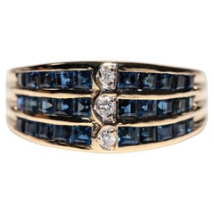 Vintage Circa 1980s 18k Gold Natural Diamond And Baguette Cut Sapphire Ring