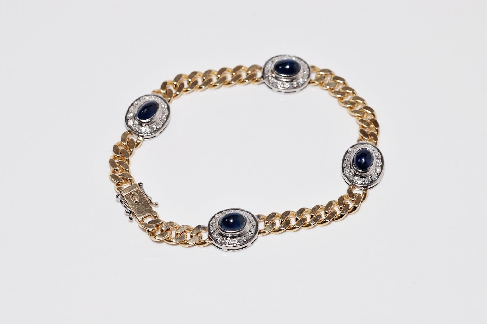 Vintage Circa 1980s 18k Gold Natural Diamond And Cabochon Cut Sapphire Bracelet For Sale 4
