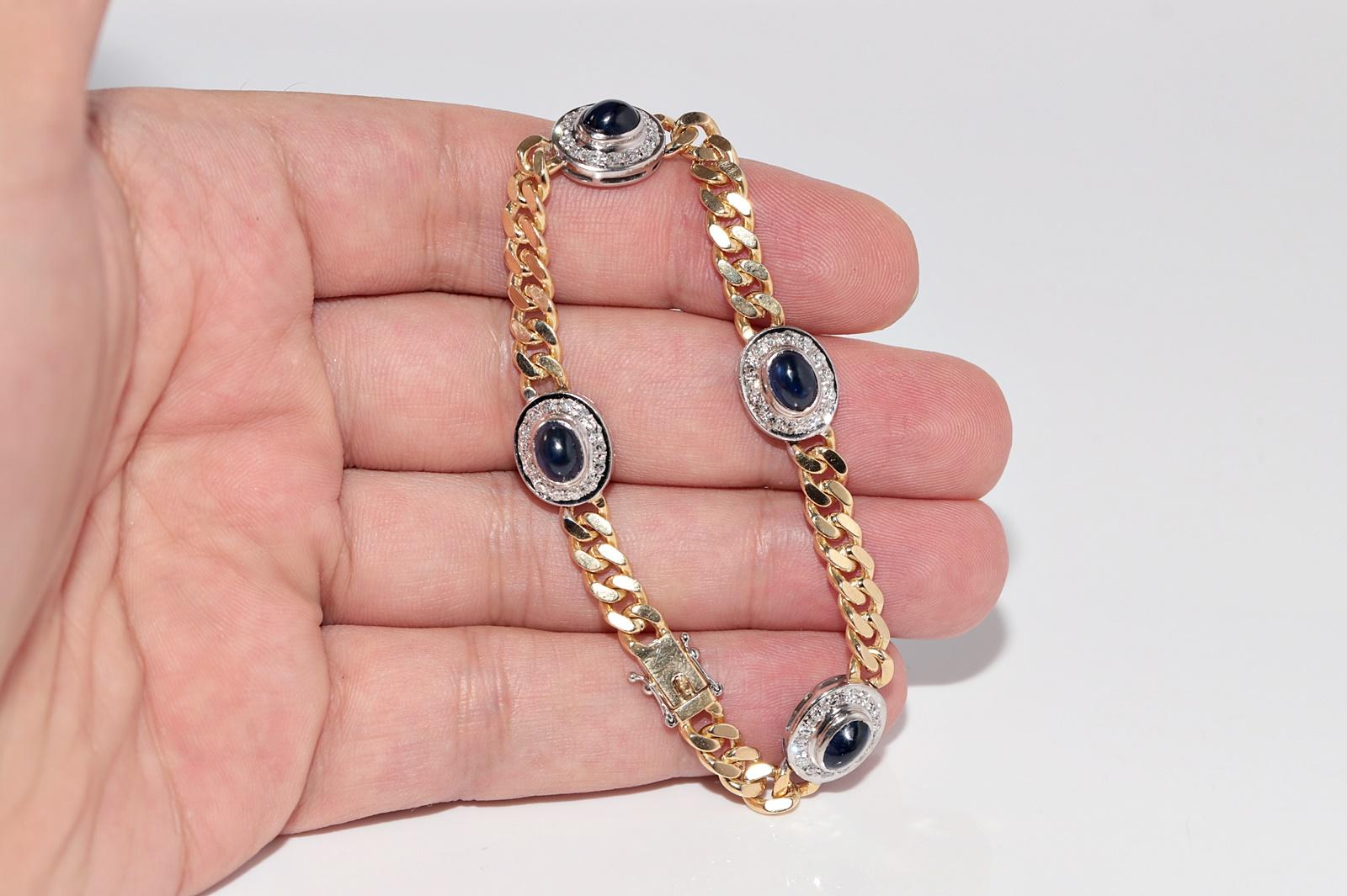 Vintage Circa 1980s 18k Gold Natural Diamond And Cabochon Cut Sapphire Bracelet For Sale 8