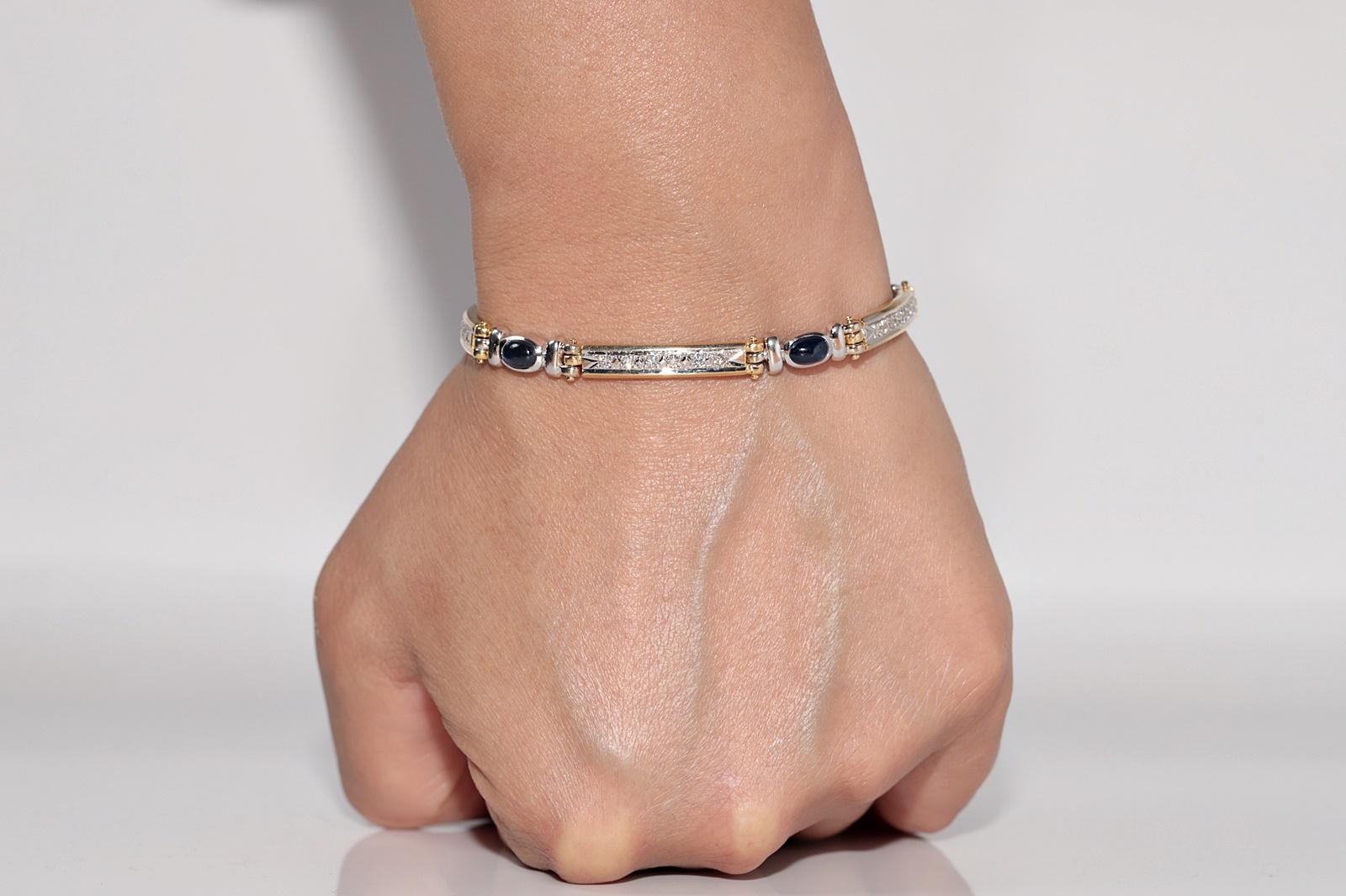 Vintage CIRCA 1980s 18k Gold Natürlicher Diamant und Cabochon-Schliff Saphir-Armband im Angebot 11