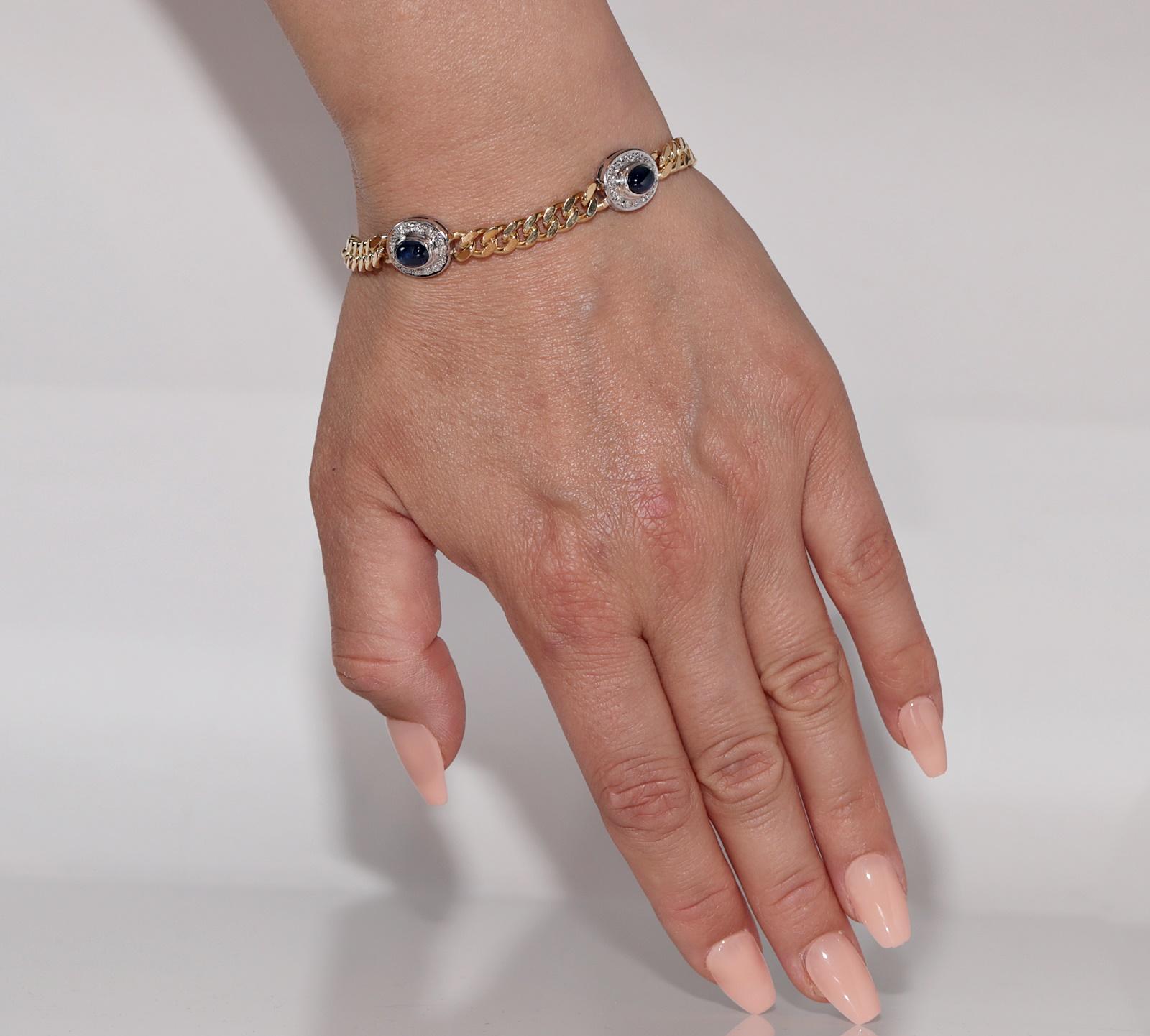 In very good condition.
Total weight is 24.2 grams.
Totally is diamond 0.75 ct.
The diamond is has G-H color and vvs-vs clarity.
Totally is sapphire 3 ct.
Total lenght is bracelet 18.2 cm.
The box is not included.
Please contact for any questions.
