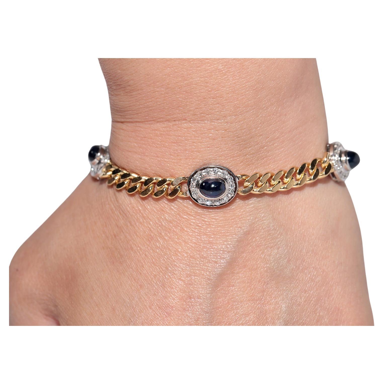 Vintage Circa 1980s 18k Gold Natural Diamond And Cabochon Cut Sapphire Bracelet For Sale