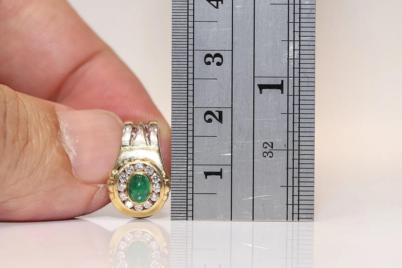 Vintage Circa 1980s 18k Gold Natural Diamond And Cabochon Emerald Earring For Sale 4