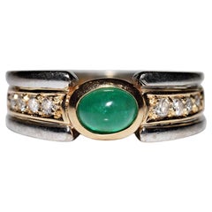 Retro Circa 1980s 18k Gold Natural Diamond And Cabochon Emerald Ring