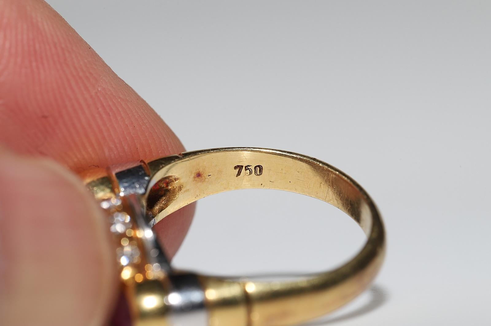 Vintage Circa 1980er Jahre 18k Gold Natürlicher Diamant und Cabochon Rubin Dekorierter Ring im Angebot 8